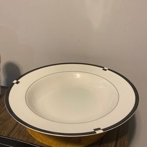 Mikasa Midnight rim soup bowl